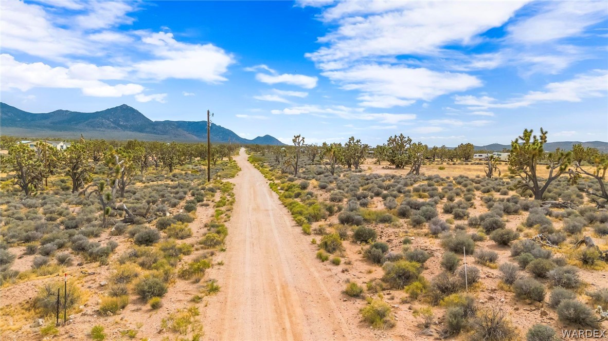 26885 Verde Meadview, AZ 86444 - Photo 2 of 31 a view of a city
