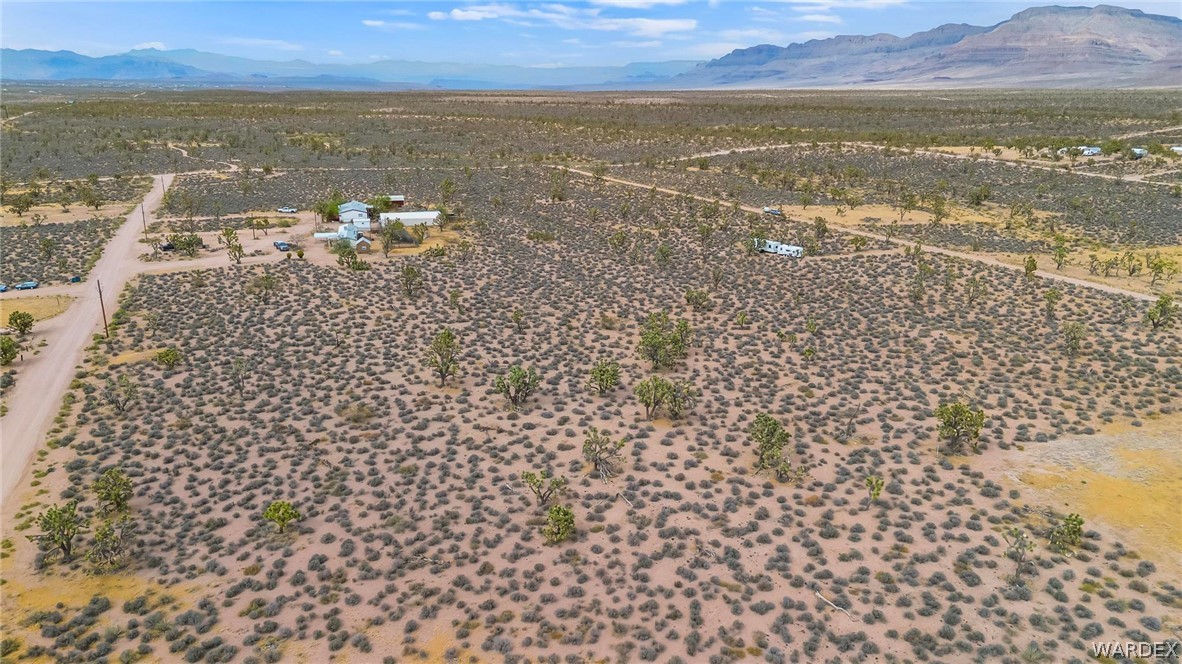 26885 Verde Meadview, AZ 86444 - Photo 22 of 31 a view of city and ocean