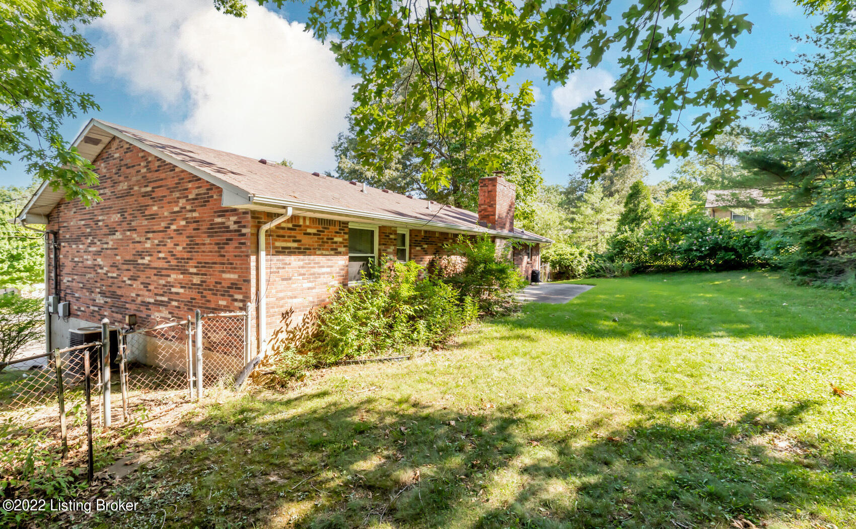 112 Johns Road East Radcliff, KY 40160 - Photo 32 of 33 112 Johns Rd E (49)