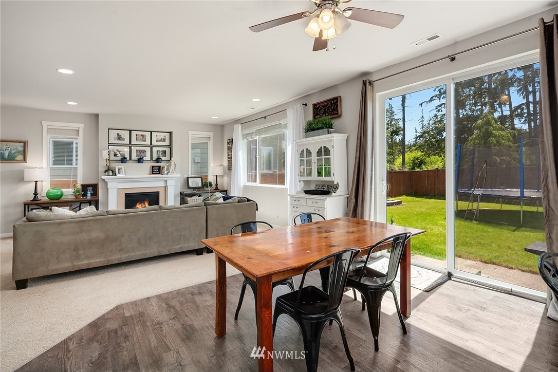 4194 Southwest Colbert Way Port Orchard, WA 98367 - Photo 10 of 30 Gallery Image 10