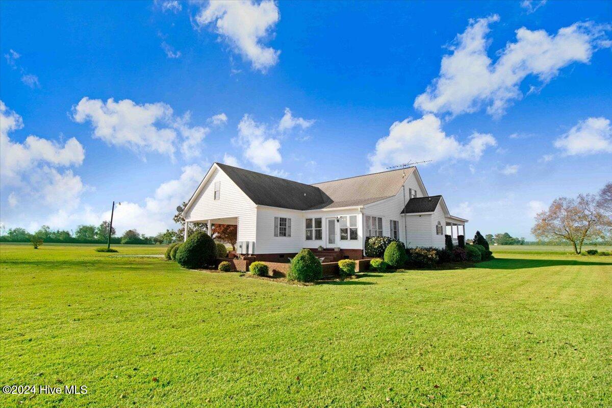 200 East Williamson Road Mount Olive, NC 28365 - Photo 32 of 39 09-200 E Williamson Rd-9