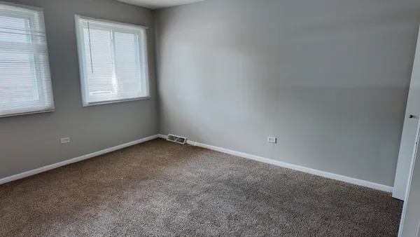 $220,000 | 22627 Mission Drive, Richton Park, IL 60471