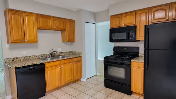 $220,000 | 22627 Mission Drive, Richton Park, IL 60471