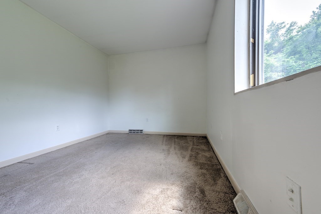 83 Spaulding Street, Unit 83 Amherst, MA 01002 - Photo 23 of 42 Gallery Image 23