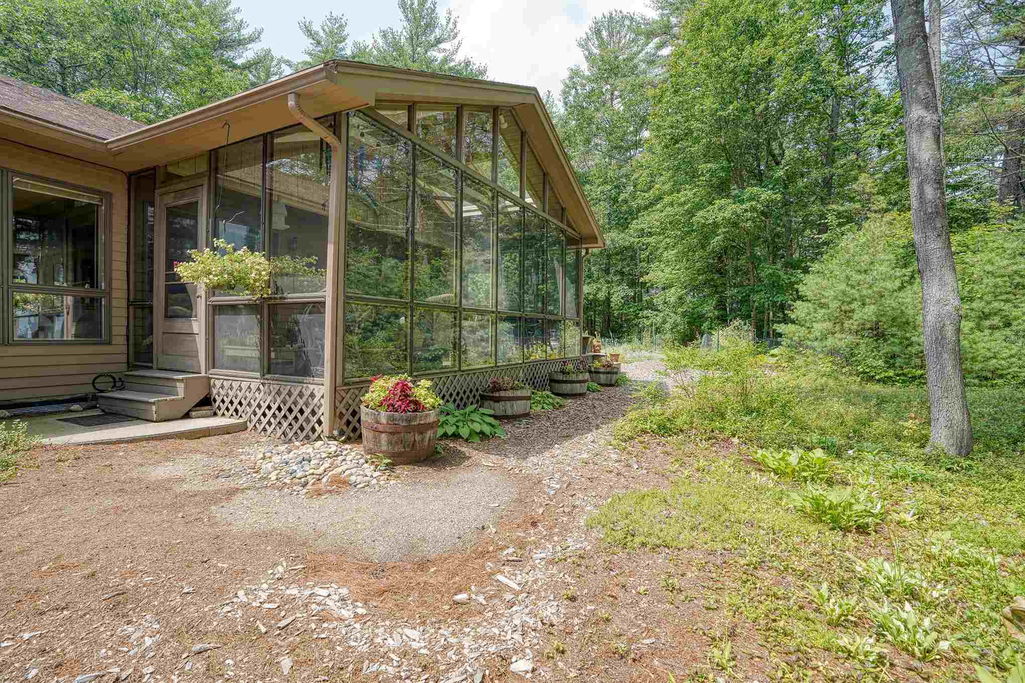 20-22 Lapham Lane Rindge, NH 03461 - Photo 6 of 32