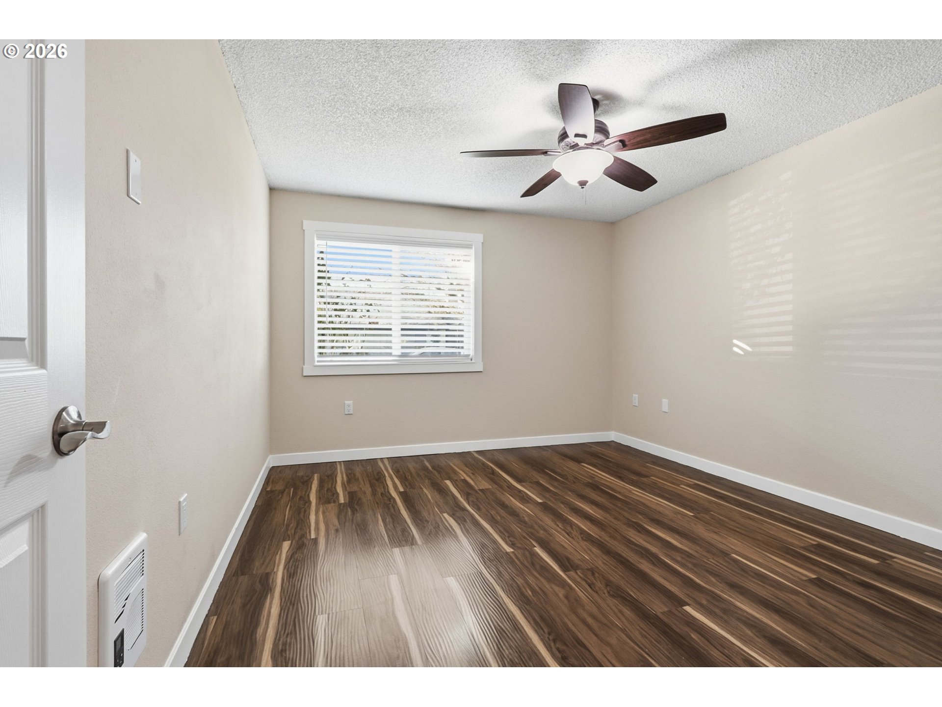 1010 Northwest 135th Street, Unit D Vancouver, WA 98685 - Photo 12 of 25