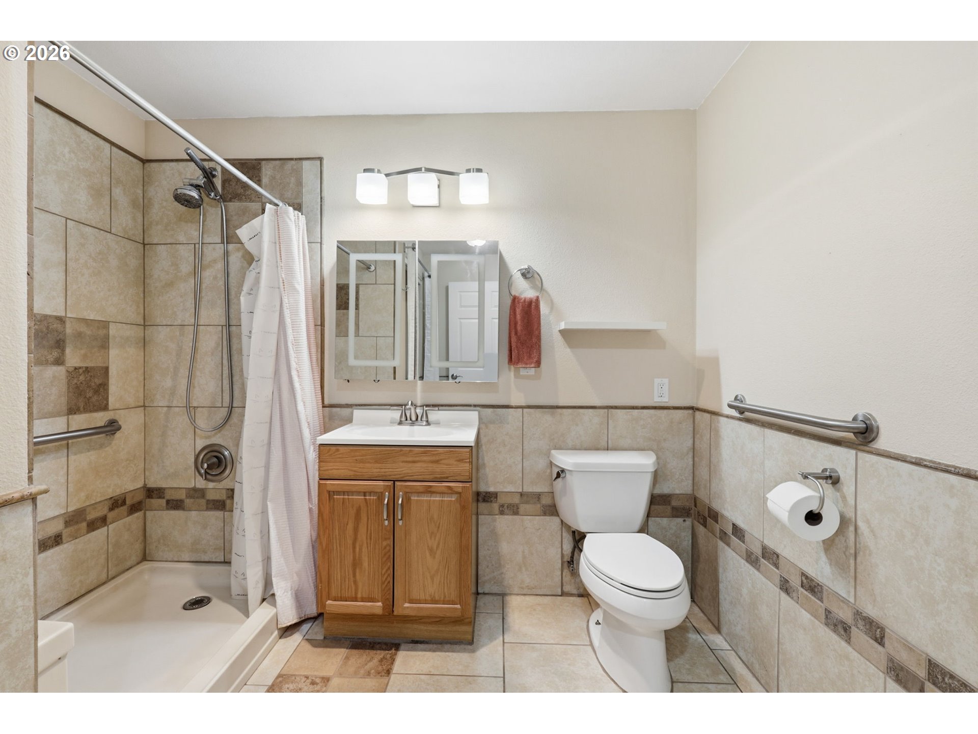 1010 Northwest 135th Street, Unit D Vancouver, WA 98685 - Photo 9 of 25