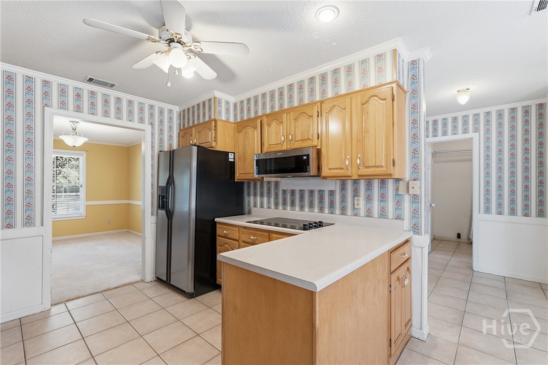 8511 Kent Drive Savannah, GA 31406 - Photo 12 of 41