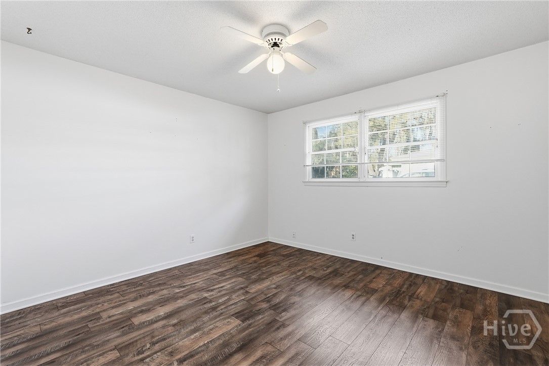 8511 Kent Drive Savannah, GA 31406 - Photo 26 of 41