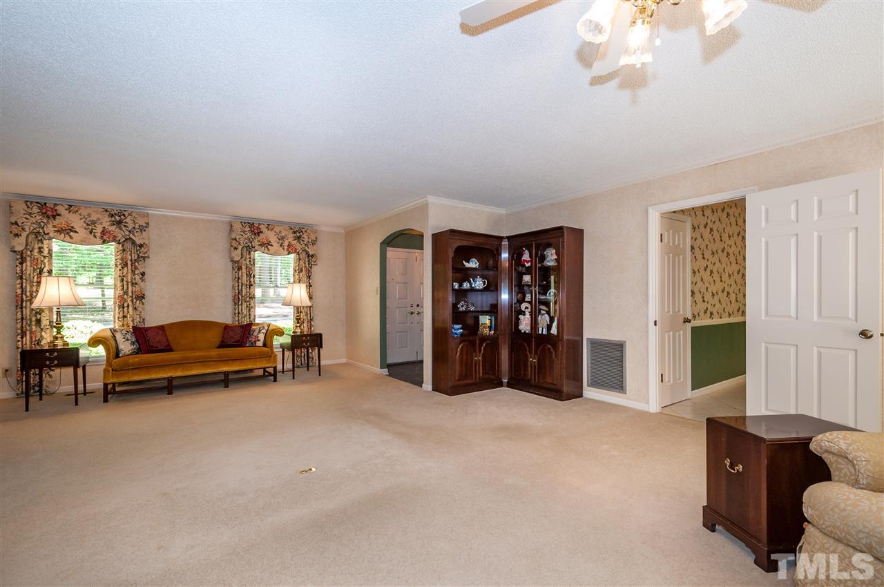 1712 Bayleaf Trail Raleigh, NC 27614 - Photo 4 of 24