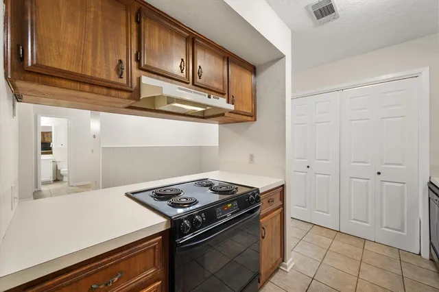 a close view of white cabinets