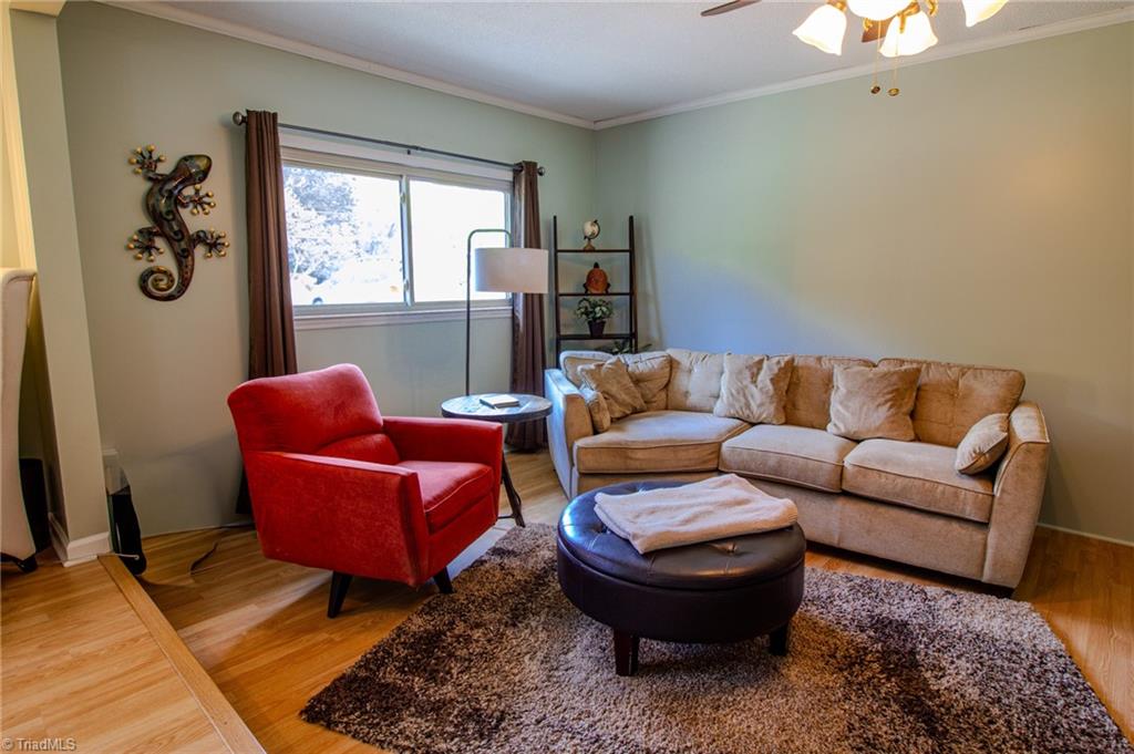 5736 Davis Road Walkertown, NC 27051 - Photo 13 of 47