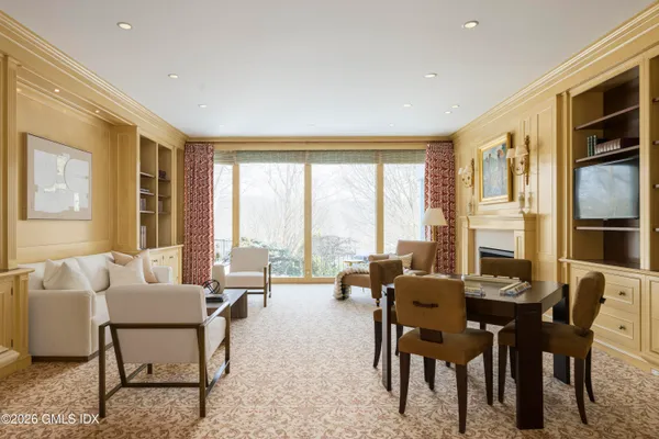 $7,995,000 | 38 Partridge Hollow Road, Greenwich, CT 06831
