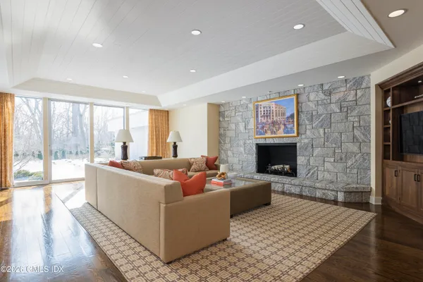$7,995,000 | 38 Partridge Hollow Road, Greenwich, CT 06831