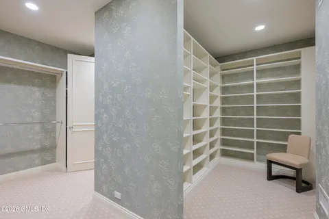 $8,750,000 | 38 Partridge Hollow Road, Greenwich, CT 06831