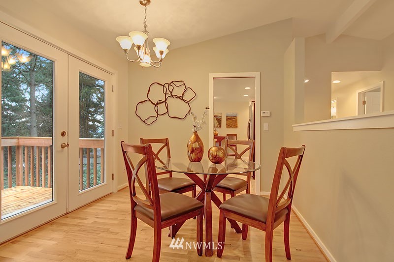 23628 5th Avenue West Bothell, WA 98021 - Photo 4 of 19