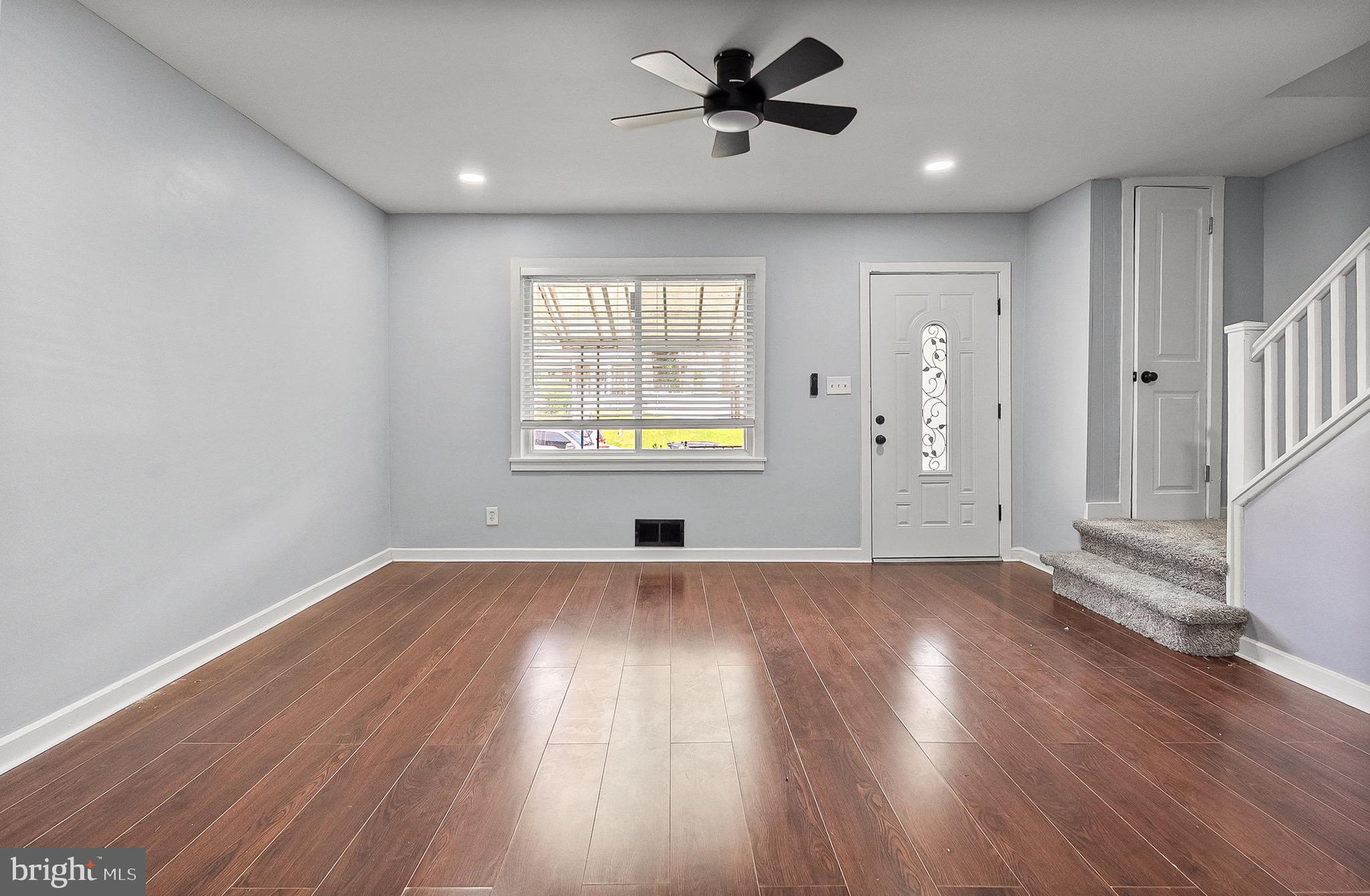 4526 Pen Lucy Road Baltimore, MD 21229 - Photo 3 of 23 Gallery Image 3