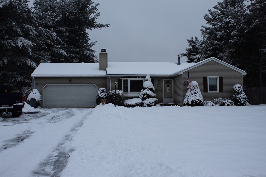 11 Cypress Road Holyoke, MA 01040 - Photo 1 of 22