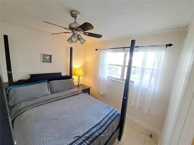 $2,300 | Sunny Isles Shores, Sunny Isles Beach, FL 33160