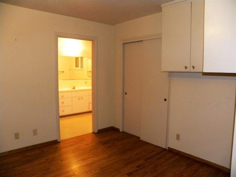 39718 Pine Ridge Way Oakhurst, CA 93644 - Photo 18 of 31 Gallery Image 18