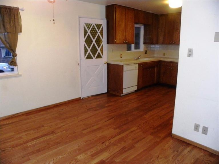 39718 Pine Ridge Way Oakhurst, CA 93644 - Photo 9 of 31 Gallery Image 9