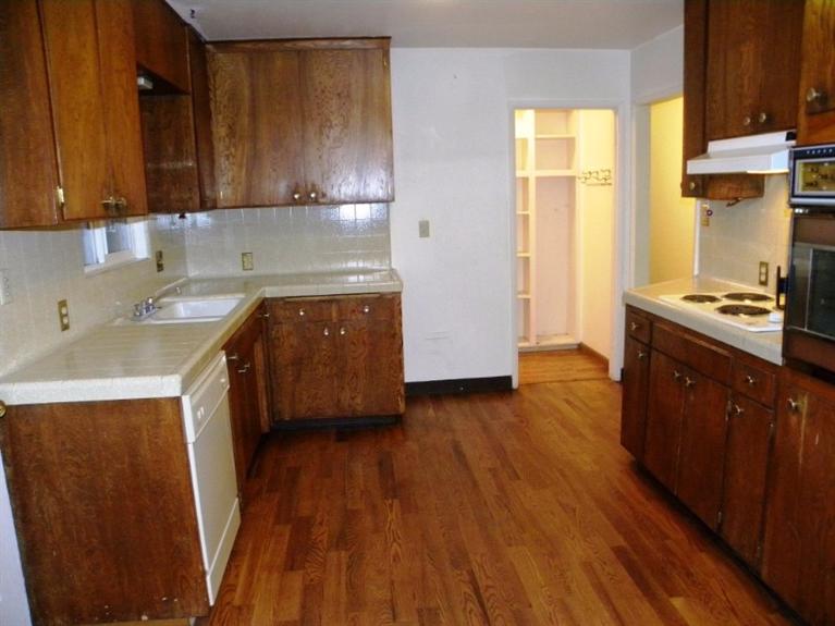 39718 Pine Ridge Way Oakhurst, CA 93644 - Photo 10 of 31 Gallery Image 10