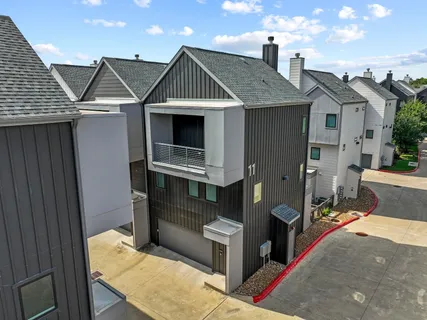 $365,000 | 5924 South Congress Avenue, Unit 114S, Austin, TX 78745