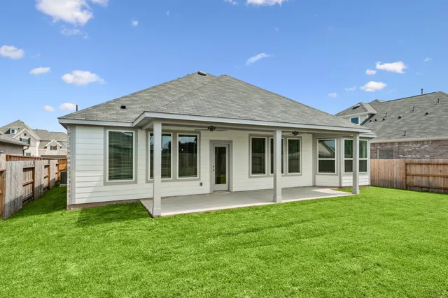 $367,990 | 2014 Wheat Pasture Way, Rosenberg, TX 77471