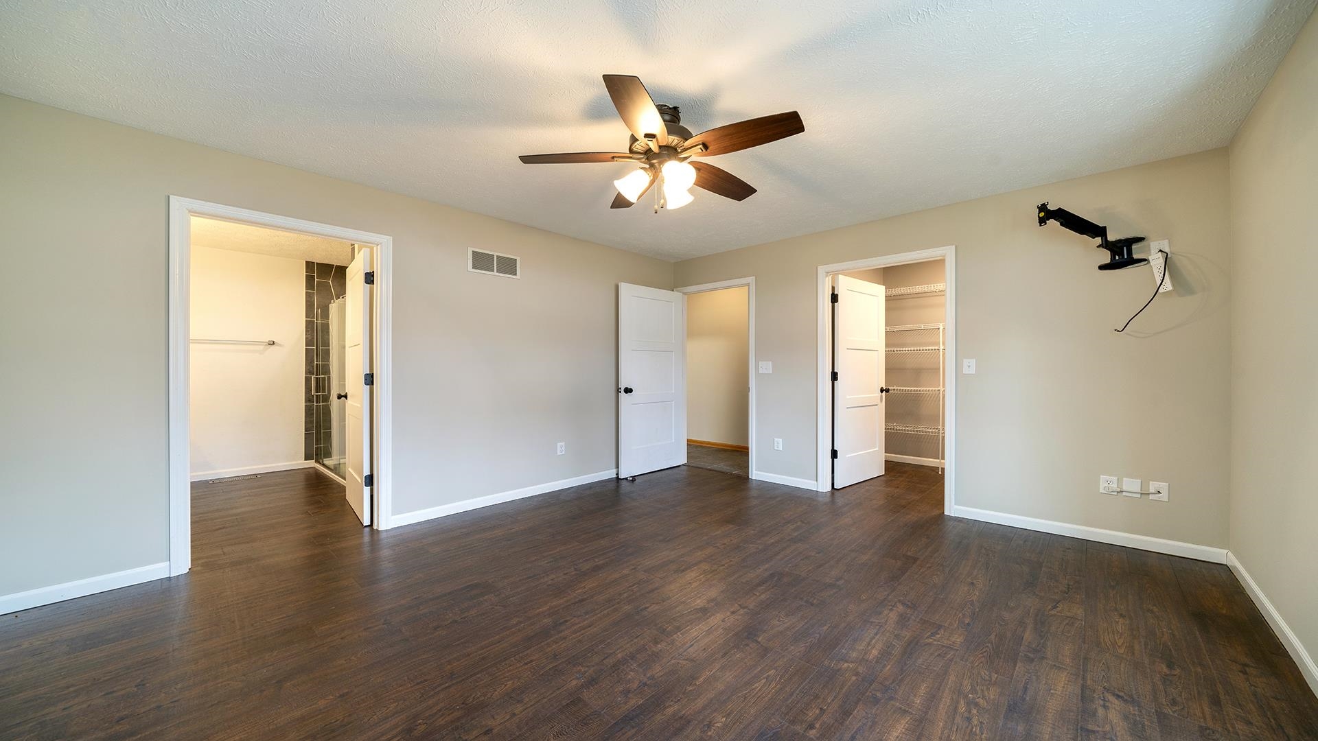 1564 Gleasman Road Rockford, IL 61103 - Photo 22 of 40 Gallery Image 22