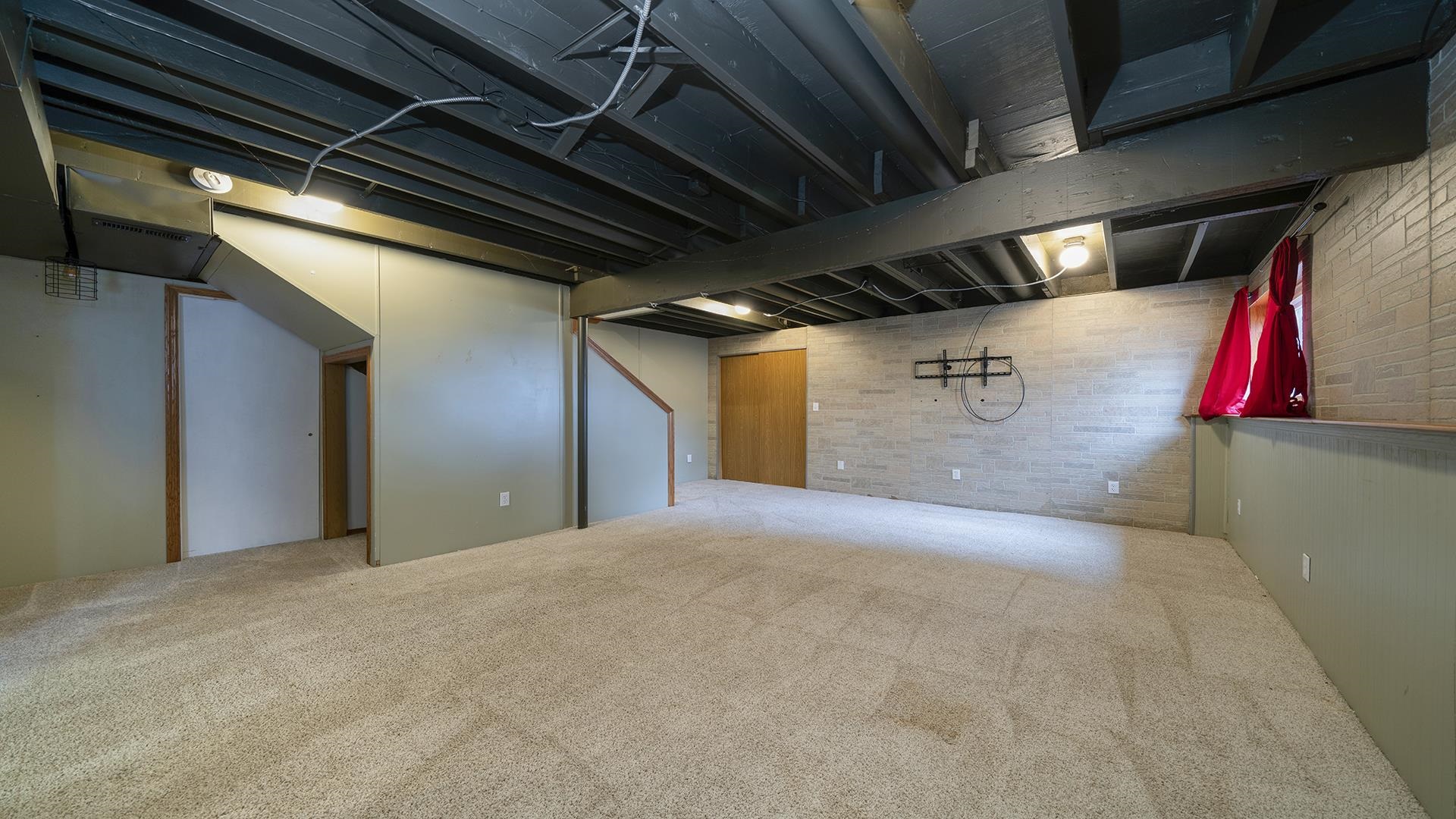 1564 Gleasman Road Rockford, IL 61103 - Photo 34 of 40 Gallery Image 34