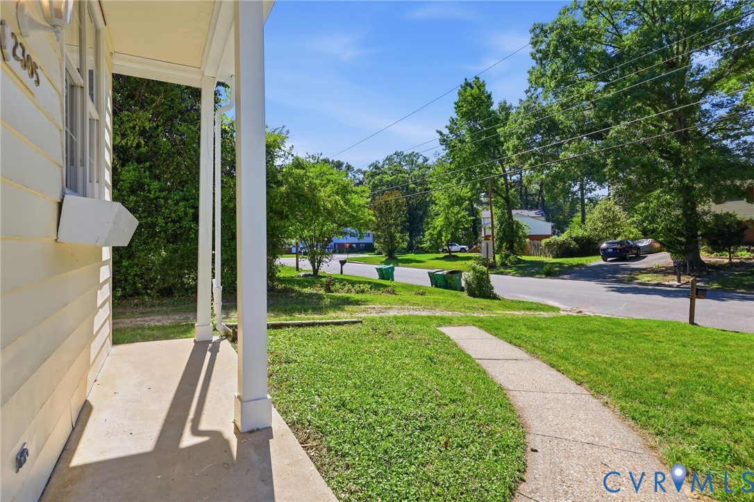 2305 Lockwood Road Henrico, VA 23294 - Photo 2 of 39