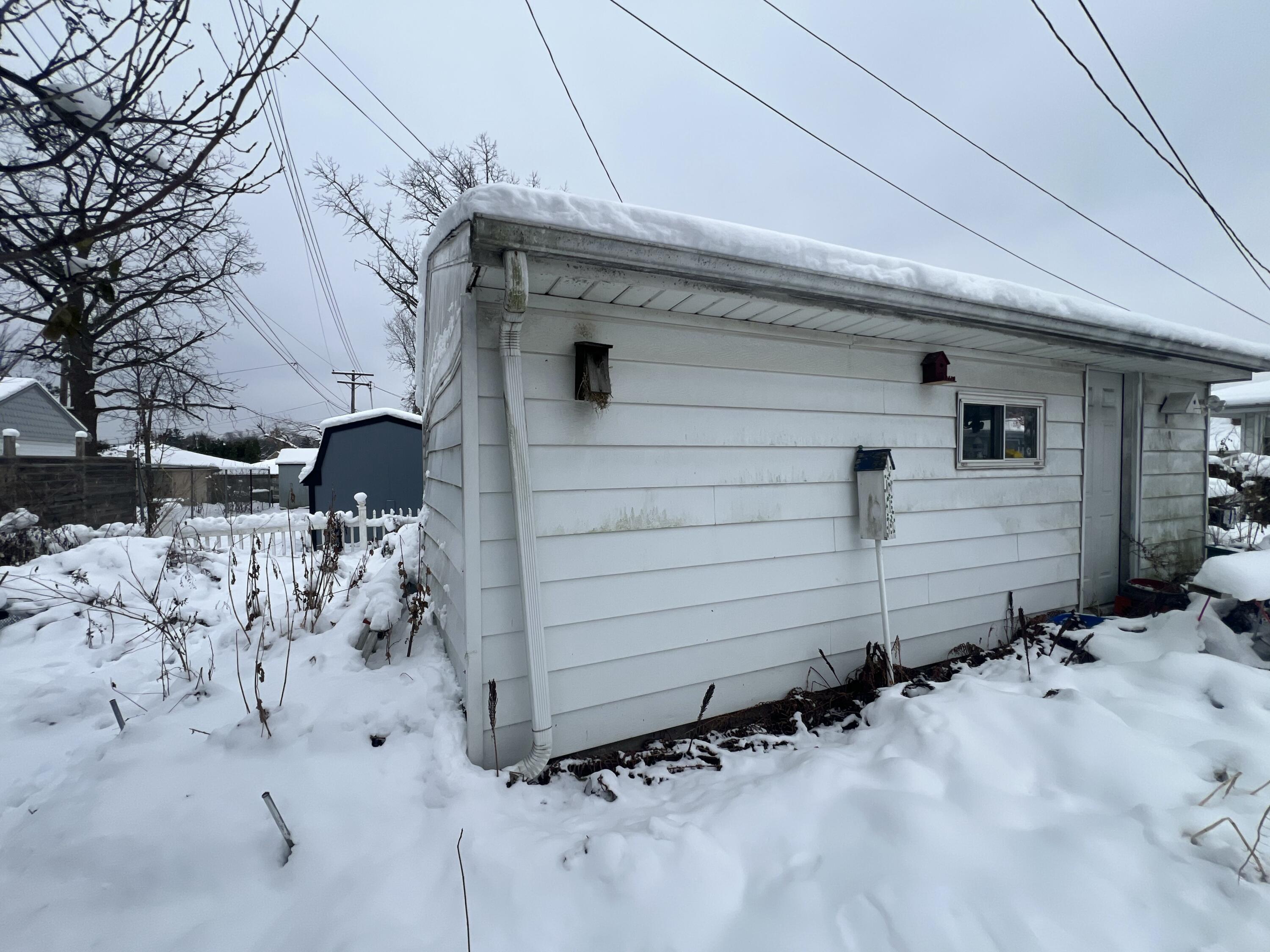 4860 North 104th Street Milwaukee, WI 53225 - Photo 101 of 110 IMG_6190