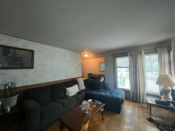 $199,500 | 4860 North 104th Street, Milwaukee, WI 53225