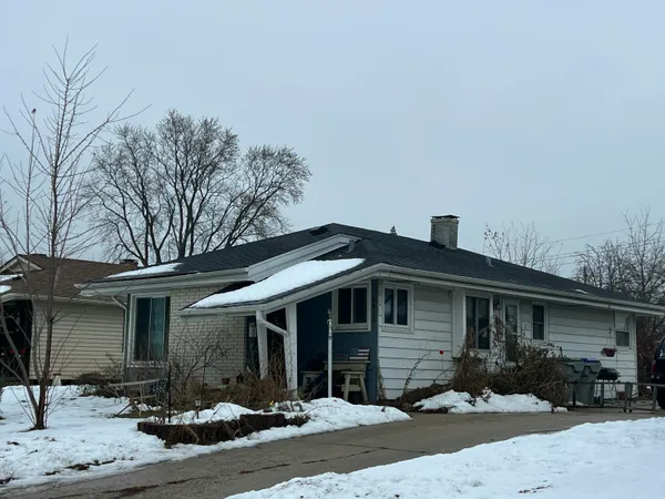 $199,500 | 4860 North 104th Street, Milwaukee, WI 53225