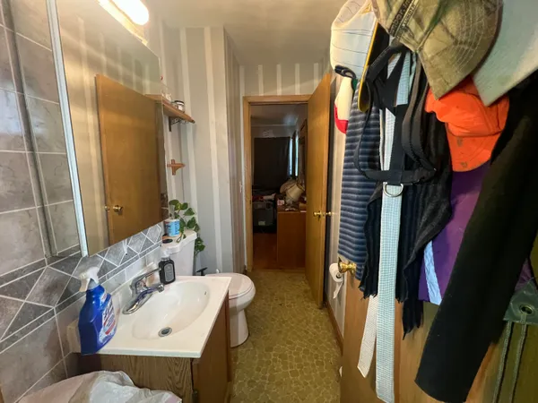 $199,500 | 4860 North 104th Street, Milwaukee, WI 53225
