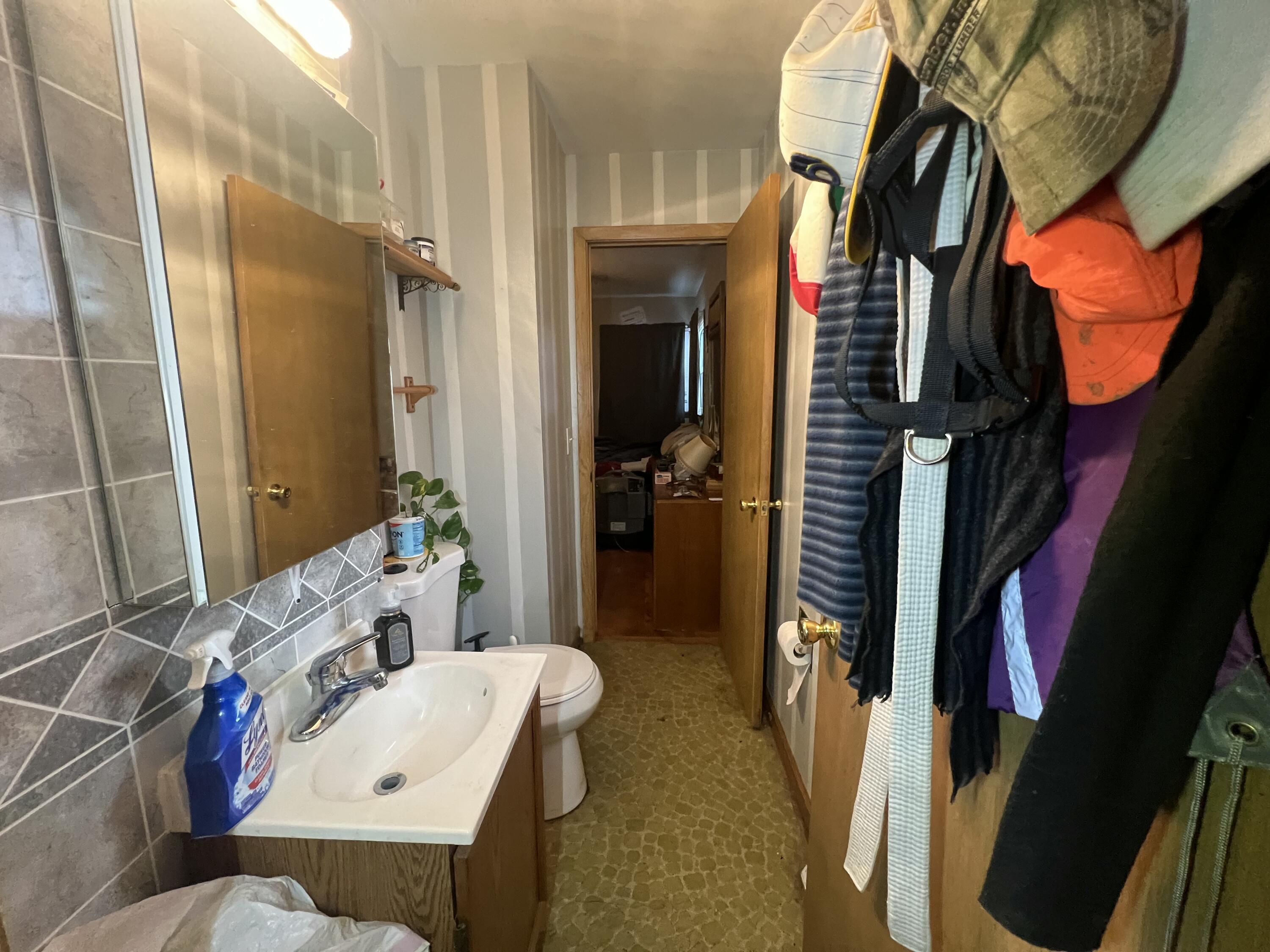 4860 North 104th Street Milwaukee, WI 53225 - Photo 32 of 110 IMG_6109