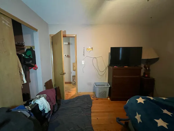 $199,500 | 4860 North 104th Street, Milwaukee, WI 53225