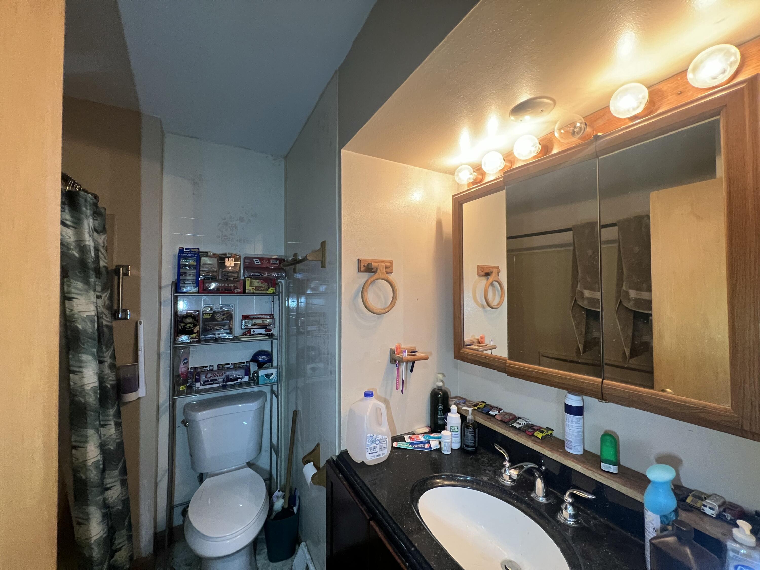 4860 North 104th Street Milwaukee, WI 53225 - Photo 41 of 110 IMG_6118