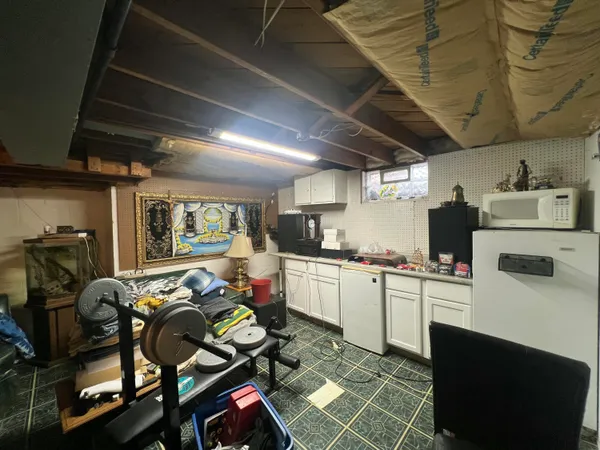 $199,500 | 4860 North 104th Street, Milwaukee, WI 53225