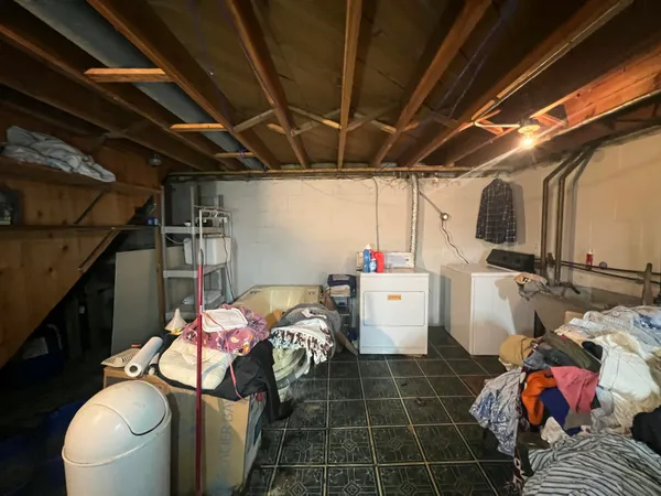 $199,500 | 4860 North 104th Street, Milwaukee, WI 53225