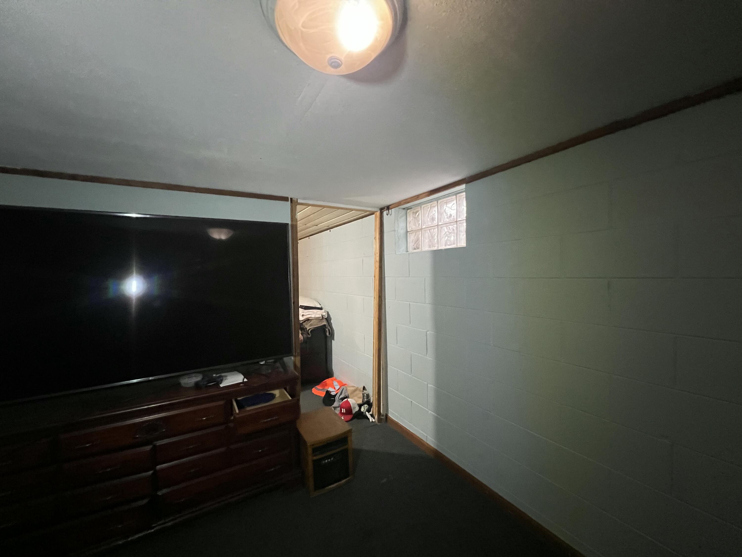 4860 North 104th Street Milwaukee, WI 53225 - Photo 71 of 110 IMG_6148