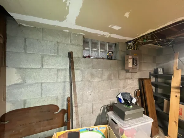 $199,500 | 4860 North 104th Street, Milwaukee, WI 53225