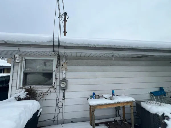 $199,500 | 4860 North 104th Street, Milwaukee, WI 53225