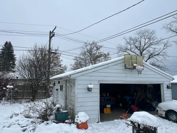 $199,500 | 4860 North 104th Street, Milwaukee, WI 53225