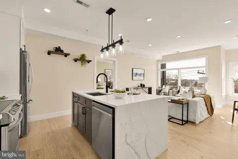 $529,900 | 927 Kennedy Street Northwest, Unit 401, Washington, DC 20011