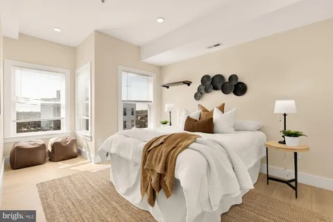 $529,900 | 927 Kennedy Street Northwest, Unit 401, Washington, DC 20011