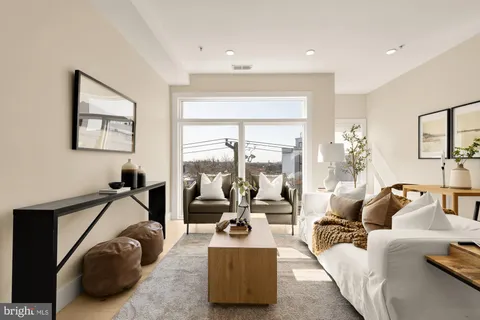 $529,900 | 927 Kennedy Street Northwest, Unit 401, Washington, DC 20011