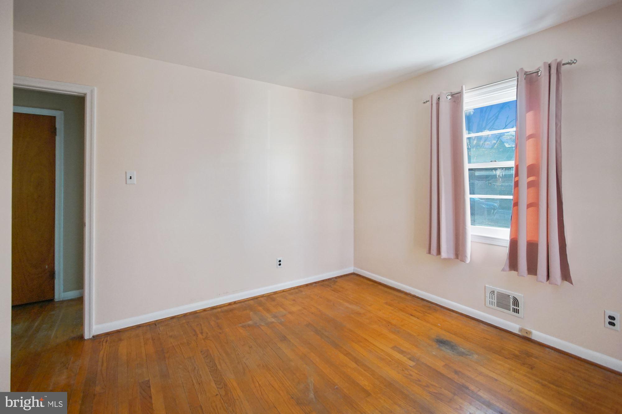 1724 Grandview Road Pasadena, MD 21122 - Photo 17 of 56 2 and 3rd Bedrooms are good size