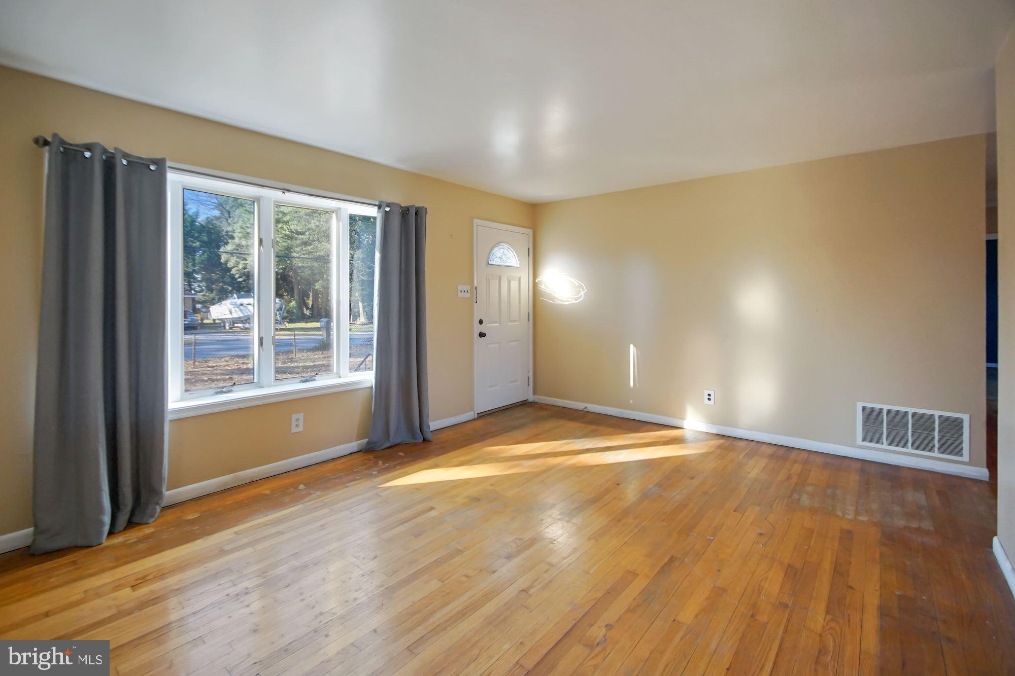 1724 Grandview Road Pasadena, MD 21122 - Photo 10 of 56 Great Natural Light w/ water view too