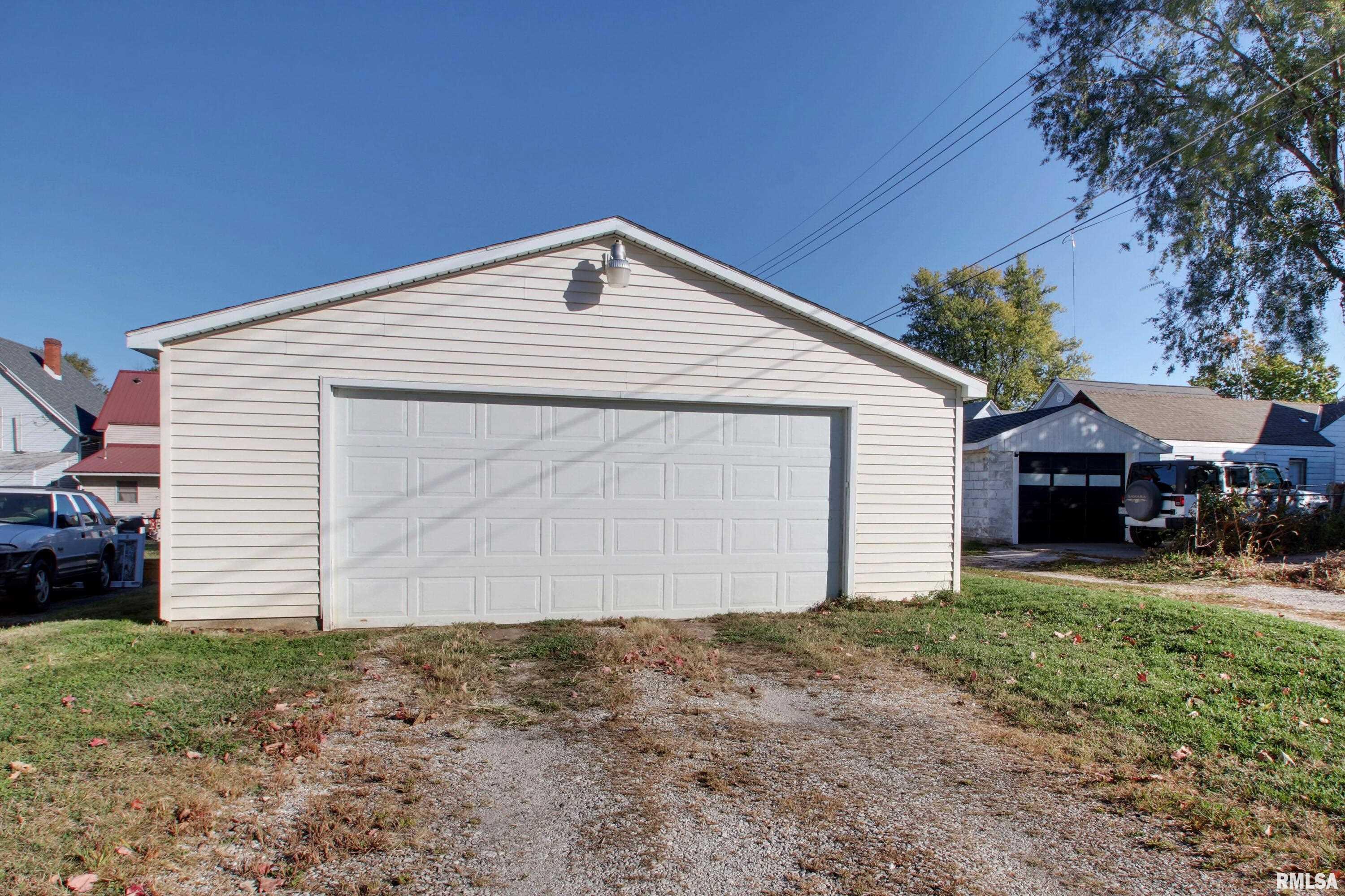 1128 Washington Street Quincy, IL 62301 - Photo 27 of 27